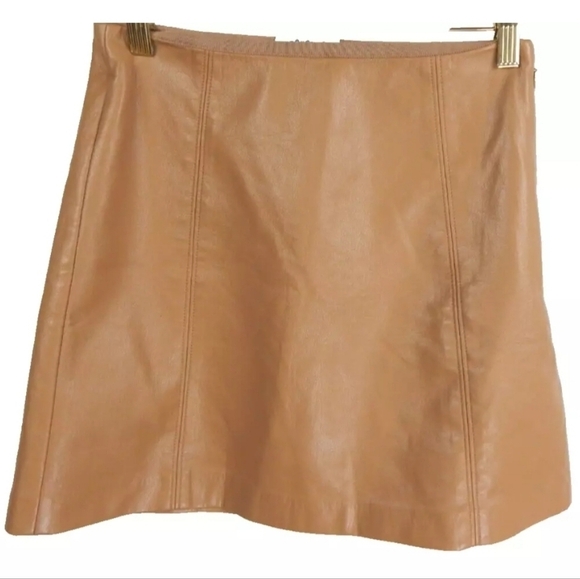Babaton Aritzia Modern Mini Skirt - Picture 1 of 3